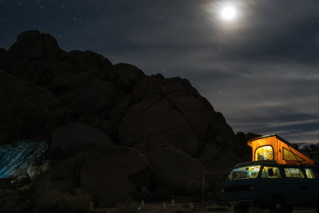 Winter Camping: Pro Tips on Staying Warm and Savoring the Solitude