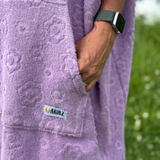 Shoreline Hooded Poncho Daisy Purple