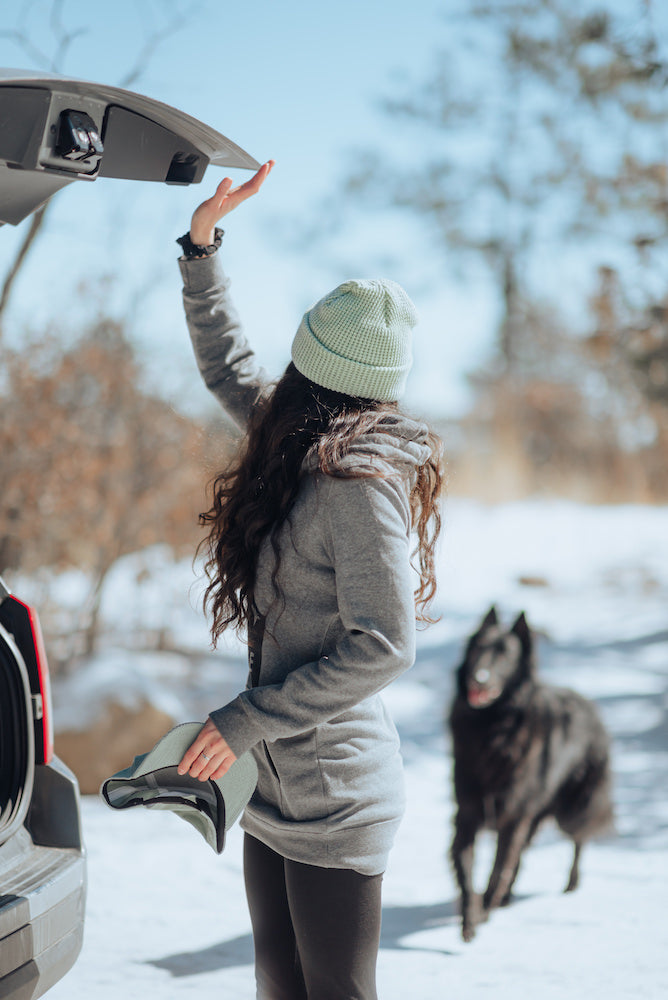 live free colorado hoodie dress from side