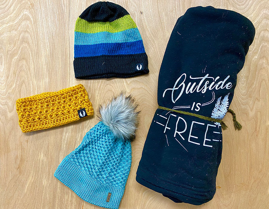 Stay Warm | Akinz Holiday Gift Guide 2020