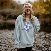 Colorado Columbine Vintage Wash Crewneck