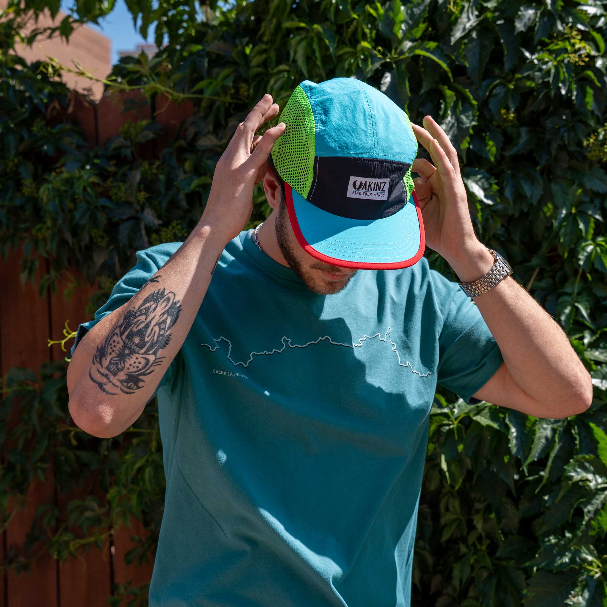 electric-trail-5-panel-hat-akinz.jpg