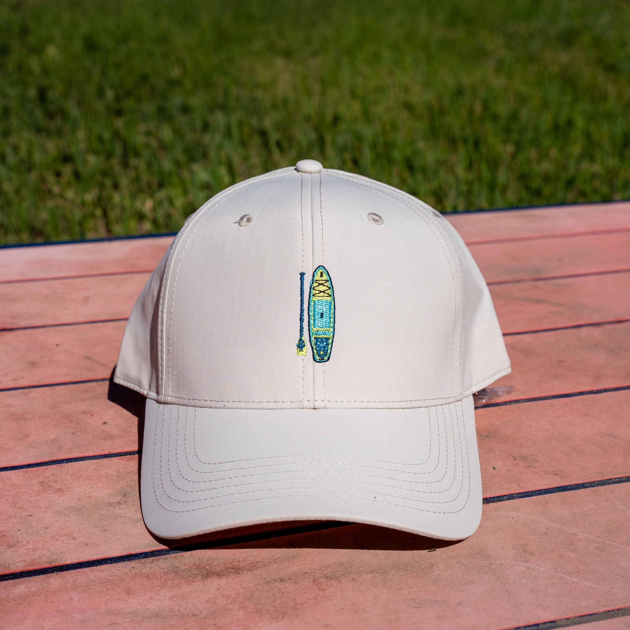 paddleboard-perfomance-hat-akinz_1b7c30ab-81b9-4043-bfde-8ce54d61ca75.jpg