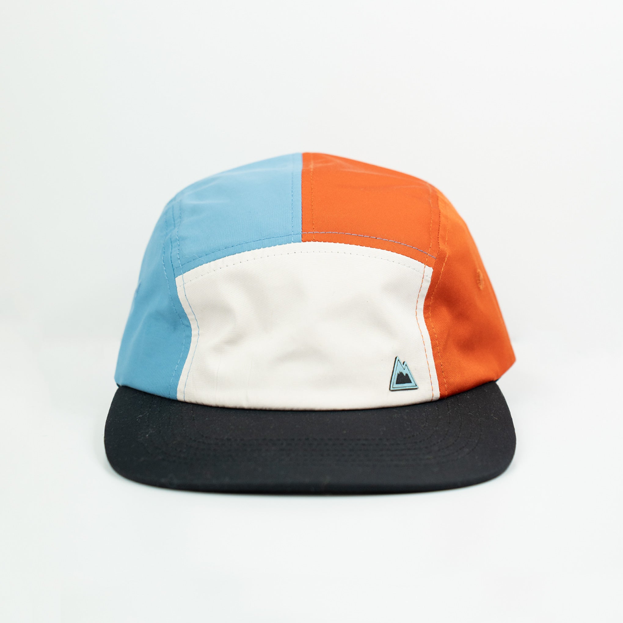 retrograde-hat-solar-amber-flat-bill-perfomance-akinz.jpg