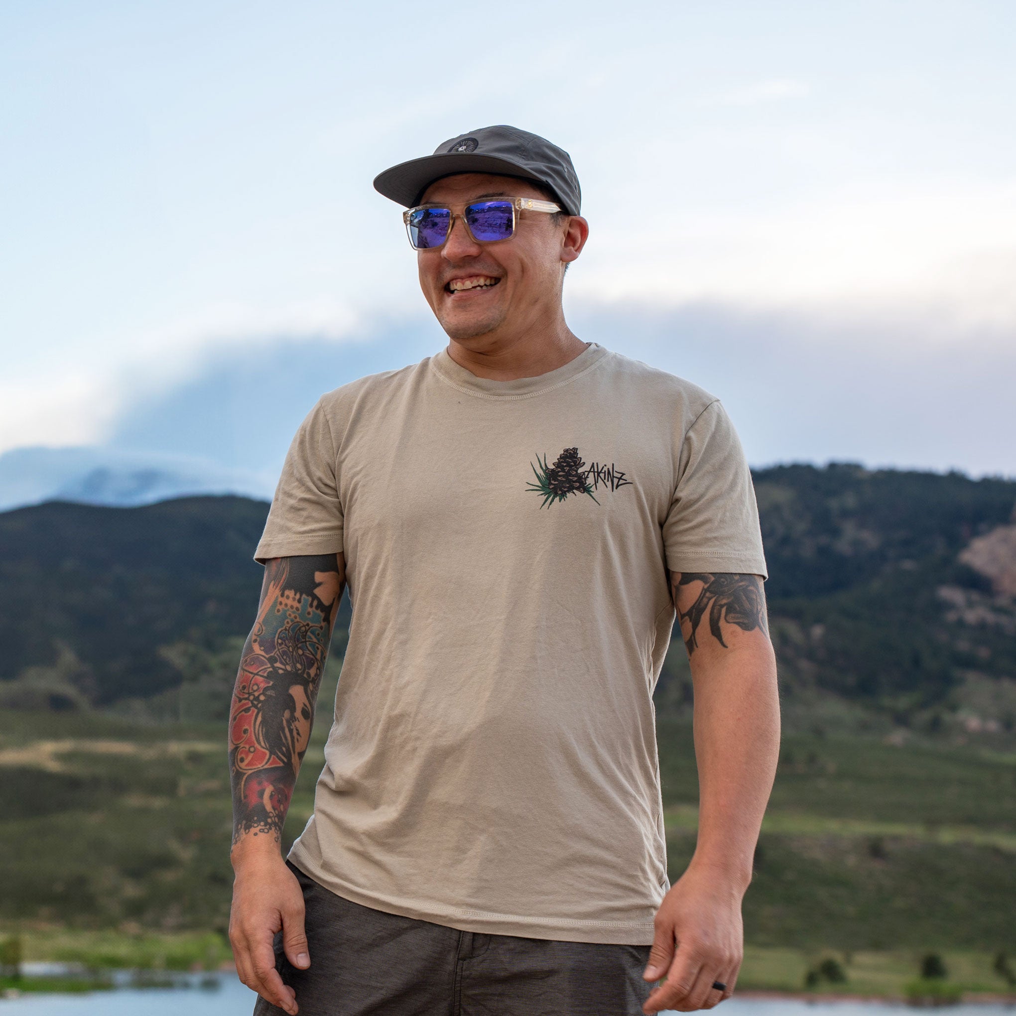 roots-tee-bamboo-and-cotton-akinz.jpg