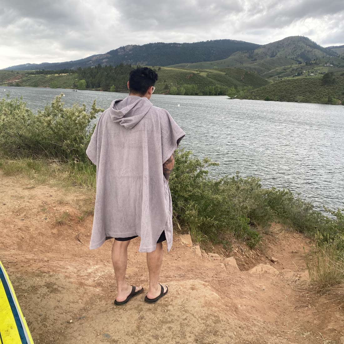 Ponchos & Cover Ups – Akinz