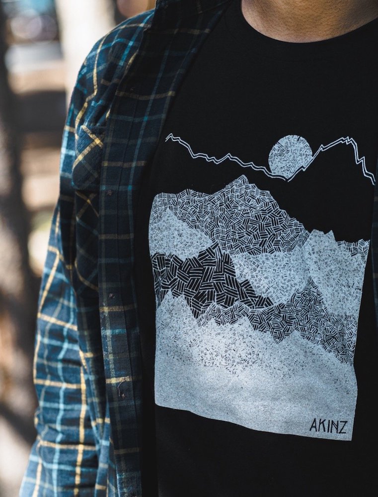 black ascend mountain tee