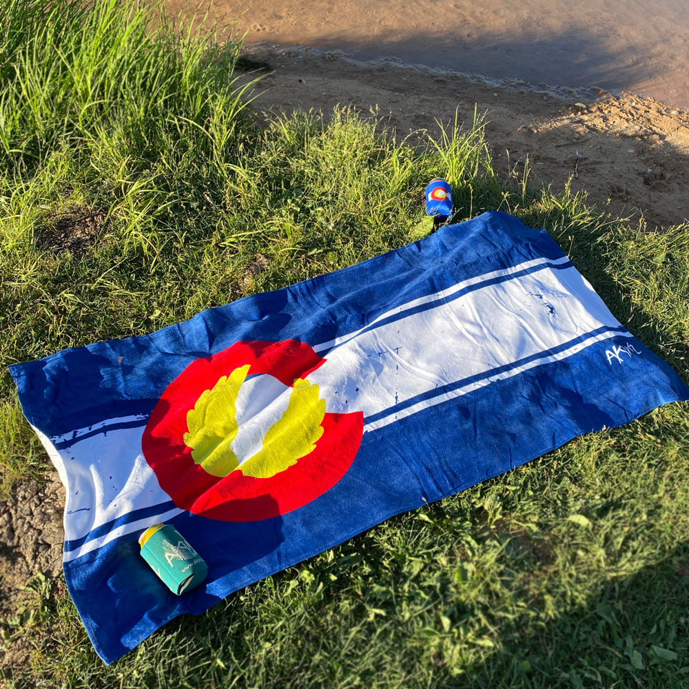 colorado-flag-beach-towel-flat.jpg
